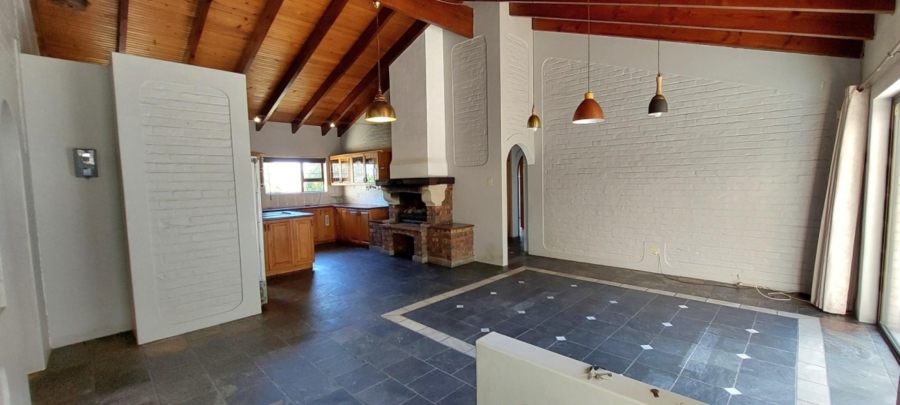 4 Bedroom Property for Sale in Blue Bend Eastern Cape